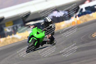 media/Jan-14-2024-SoCal Trackdays (Sun) [[2e55ec21a6]]/Turn 16 Set 2 (1125am)/